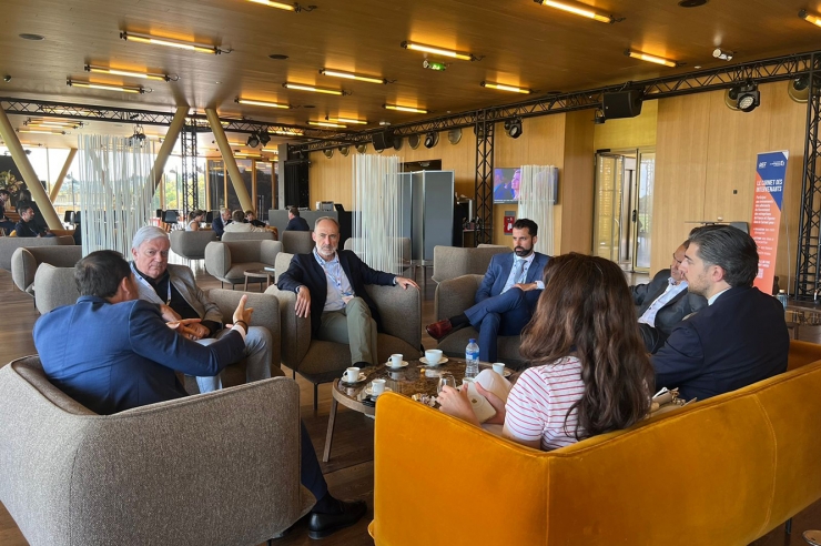 Membres de la CEA a 'le Rencontre des Entrepreneurs de France'.